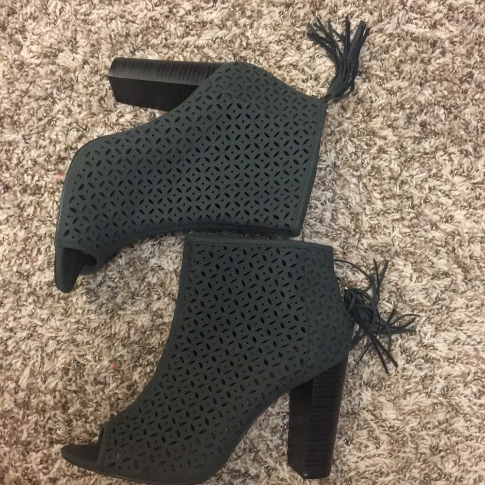 Tassel booties